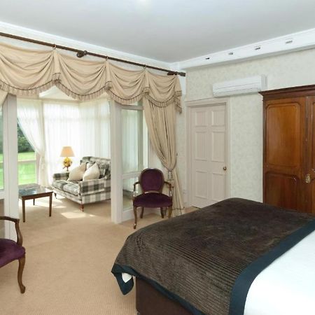 Flitwick Manor Hotel Exterior photo