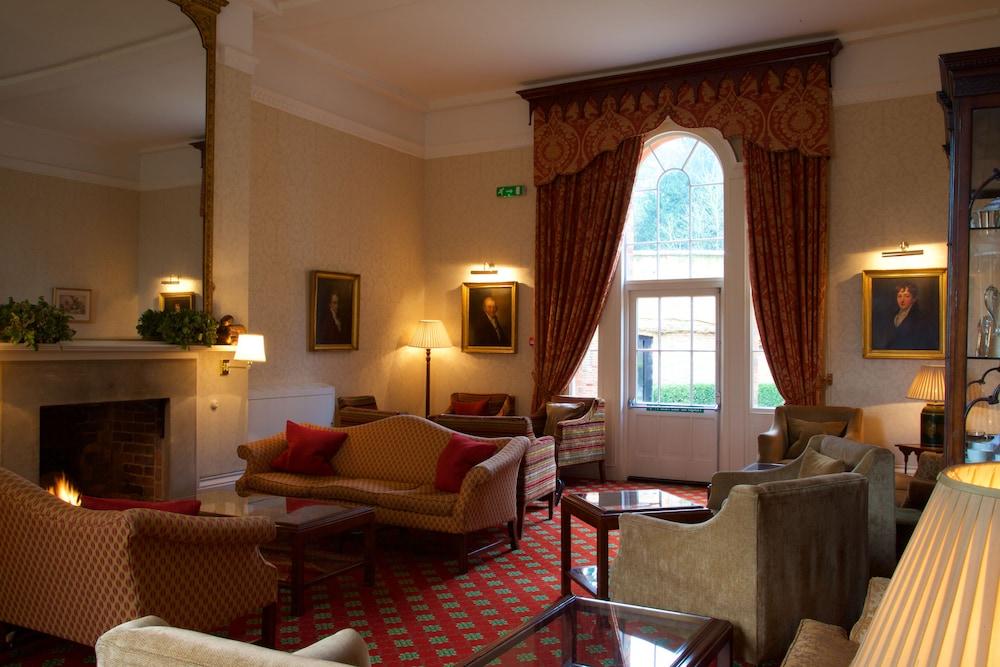 Flitwick Manor Hotel Exterior photo