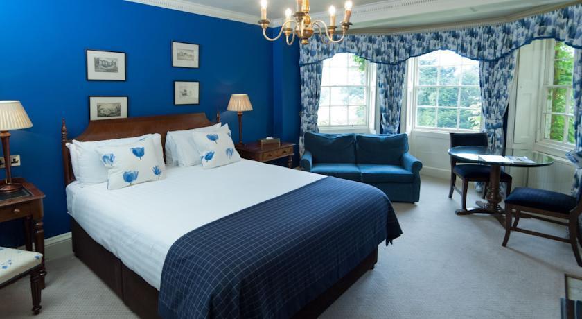 Flitwick Manor Hotel Exterior photo